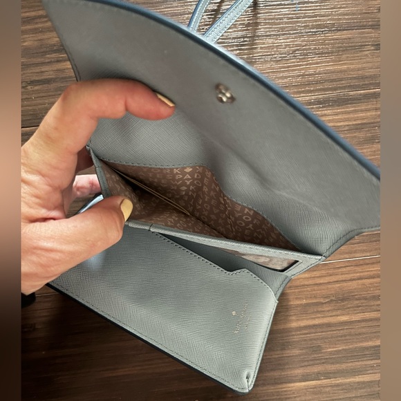 NWOT Kate Spade Wallet - Picture 3 of 8